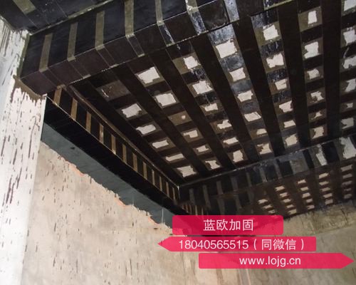 粘貼碳纖維布加固 粘貼碳纖維布加固